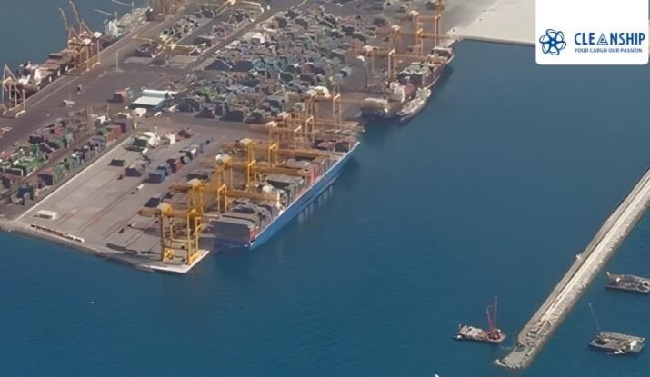 Hold Cleaning Service in Khor Fakkan Port