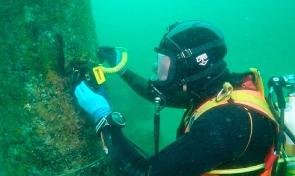Underwater Video Survey in Dahej Marine Inspection Services 2 Underwater Video Survey in Dahej: A Reliable Way to Assess Vessel Condition Below the Waterline