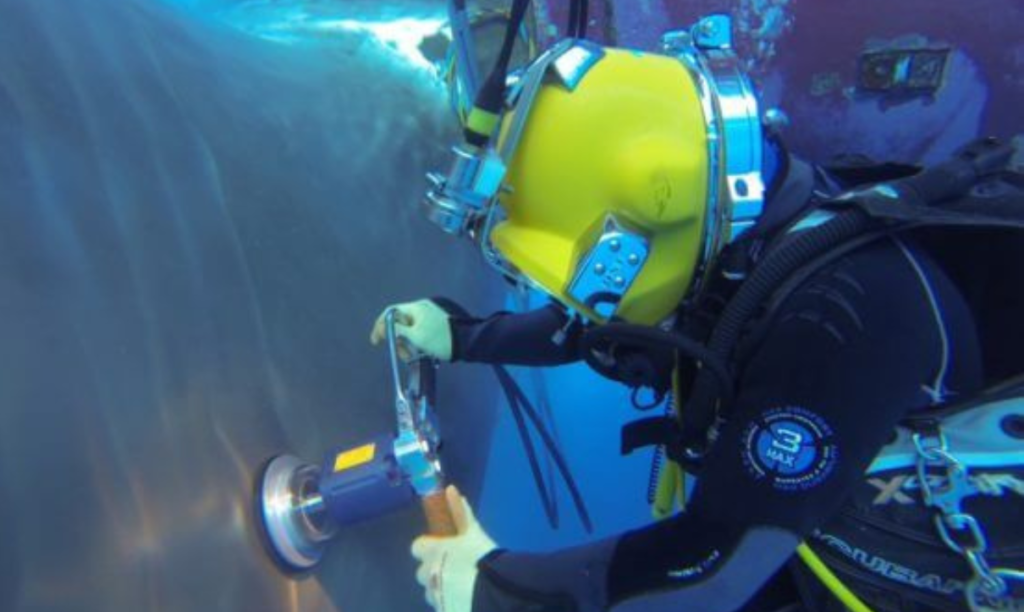 Marine Growth Removal in Mumbai